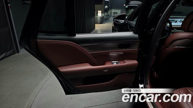 Genesis G90 2023 — photo 15