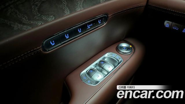 Genesis G90 2023 — photo 29