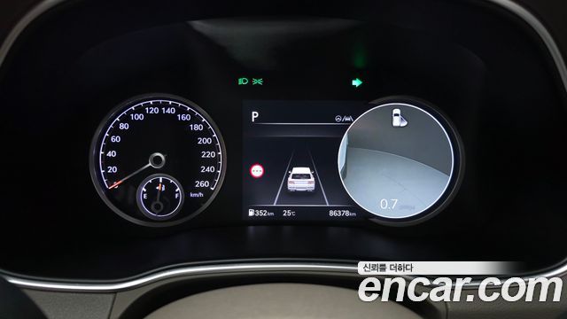 Genesis GV80 2022 — photo 11