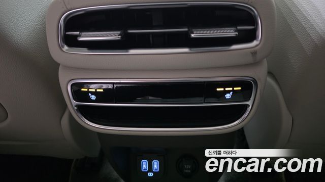 Genesis GV80 2022 — photo 25