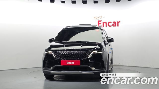 Kia Canival 2022 — photo 3