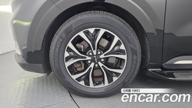 Kia Canival 2022 — photo 5