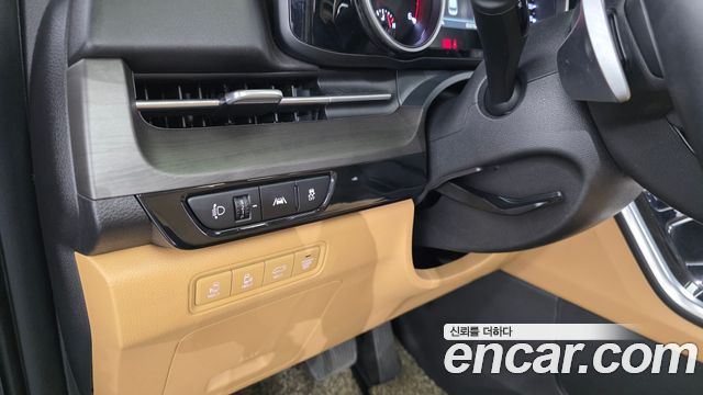 Kia Canival 2022 — photo 15