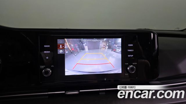 Kia Canival 2022 — photo 17