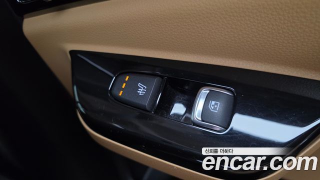 Kia Canival 2022 — photo 18