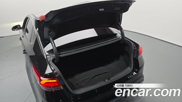 Kia K5 2019 — photo 20