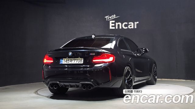 BMW M2 2018 — photo 2