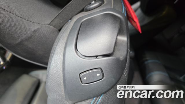 BMW M2 2018 — photo 26
