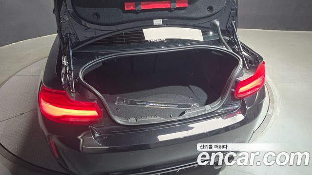 BMW M2 2018 — photo 30