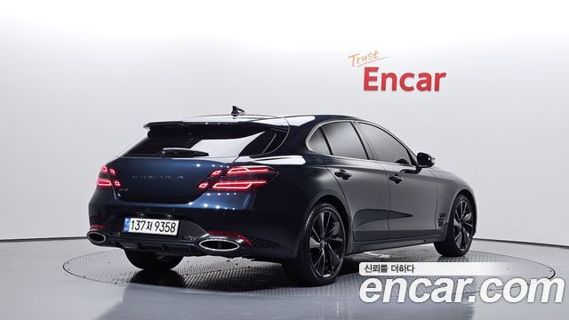Genesis G70 2023 — photo 2