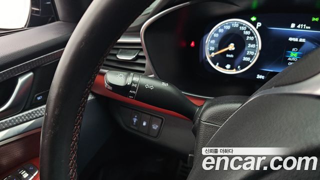 Genesis G70 2023 — photo 27