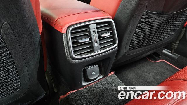 Genesis G70 2023 — photo 32