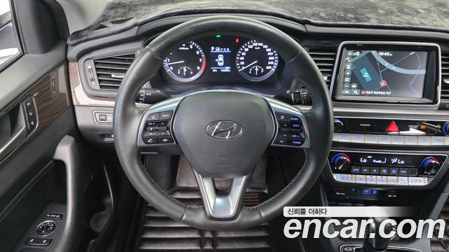 Hyundai Sonata 2019 — photo 14