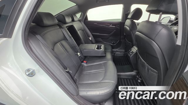 Hyundai Sonata 2019 — photo 20