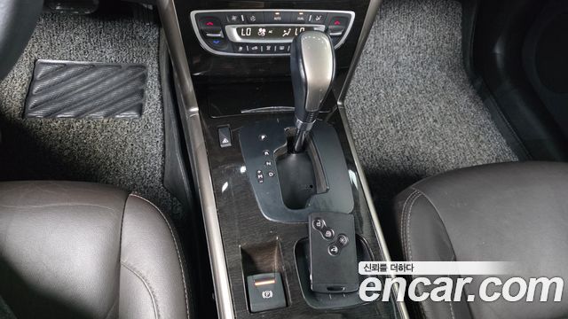 Renault Korea SM5  2014 — photo 9