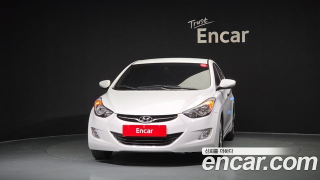 Hyundai AVANTE 2012 — photo 3