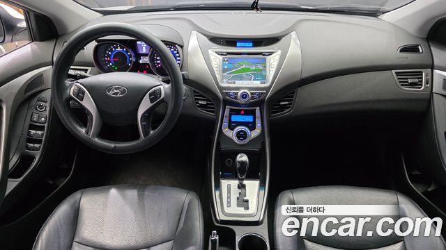 Hyundai AVANTE 2012 — photo 7