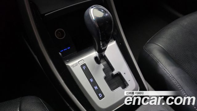 Hyundai AVANTE 2012 — photo 9