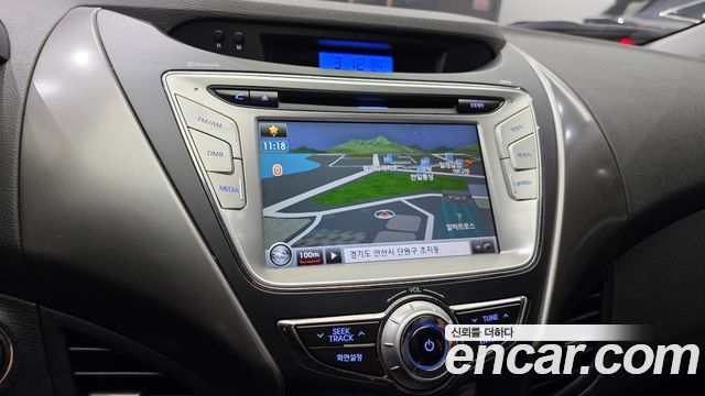 Hyundai AVANTE 2012 — photo 19
