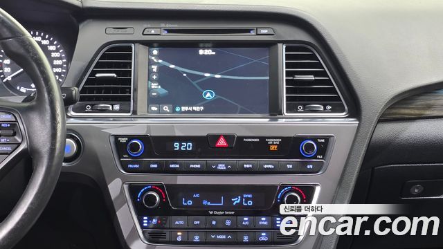 Hyundai Sonata 2016 — photo 15