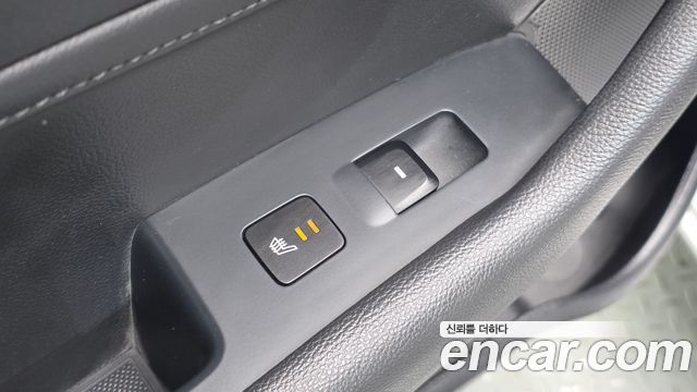 Hyundai Sonata 2016 — photo 18