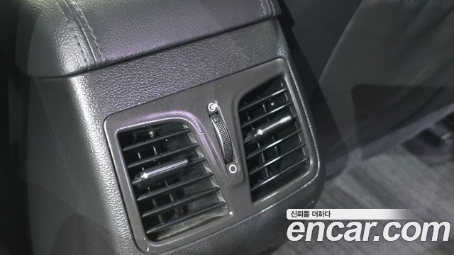 Hyundai Sonata 2016 — photo 19