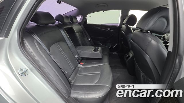 Hyundai Sonata 2016 — photo 20