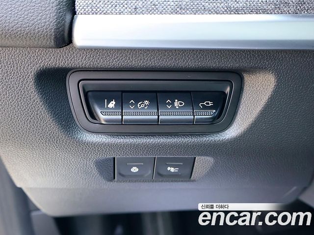 Renault Korea Zoe 2021 — photo 13