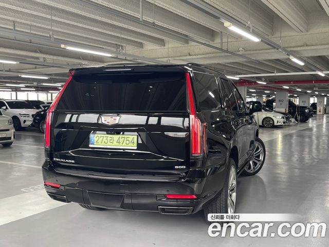 Cadillac Escalade 2026 — photo 2