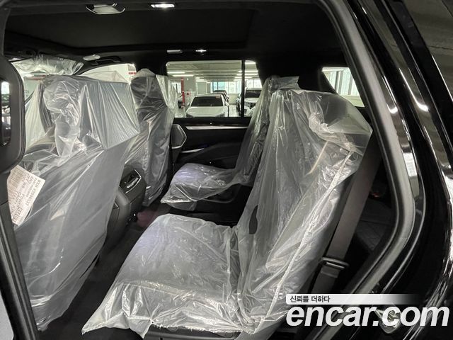 Cadillac Escalade 2026 — photo 10