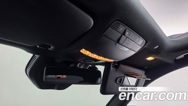 Mercedes-Benz GLC-Class 2020 — photo 35