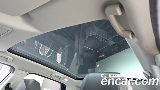 Land Rover Discovery Sport 2016 — photo 20