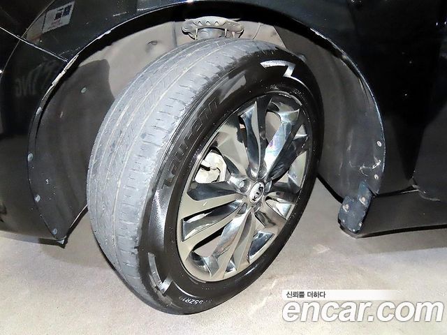 Kia Canival 2018 — photo 19