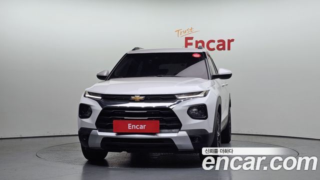 Chevrolet Korea Trailblazer 2021 — photo 3