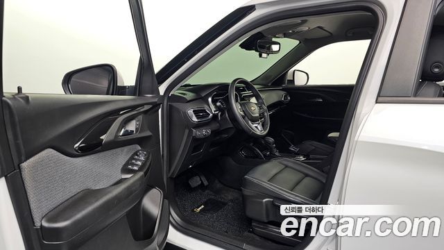 Chevrolet Korea Trailblazer 2021 — photo 10