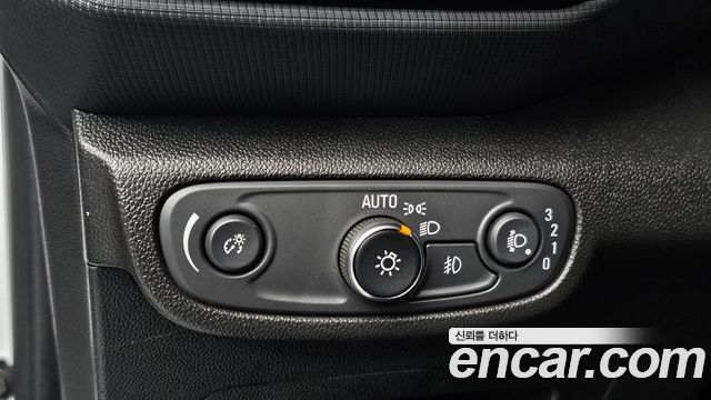 Chevrolet Korea Trailblazer 2021 — photo 13