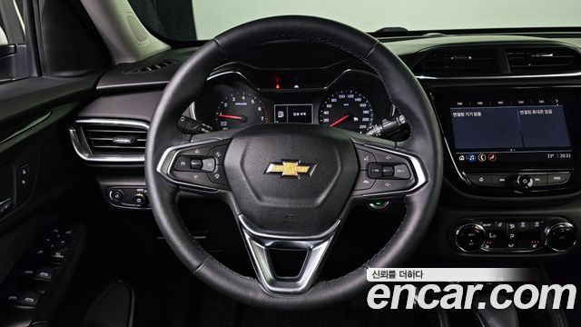 Chevrolet Korea Trailblazer 2021 — photo 14