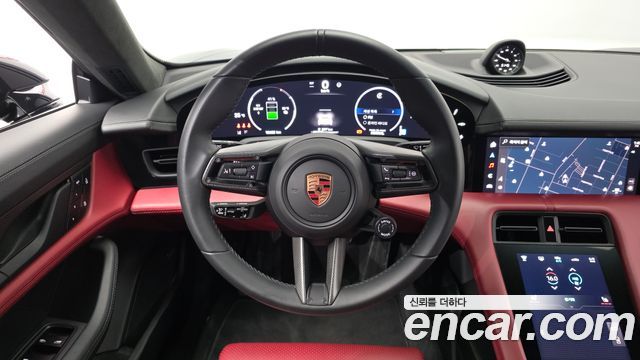 Porsche Taycan 2025 — photo 13