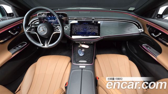 Mercedes-Benz E-Class 2024 — photo 10