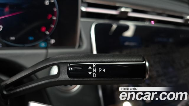 Mercedes-Benz E-Class 2024 — photo 12