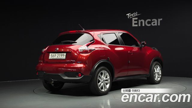 Nissan Juke 2017 — photo 2