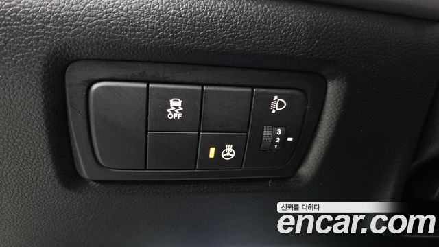 KG Mobility KORANDO 2016 — photo 22