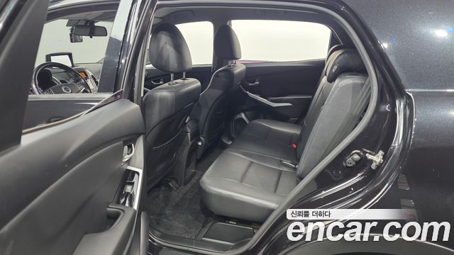 KG Mobility KORANDO 2016 — photo 16