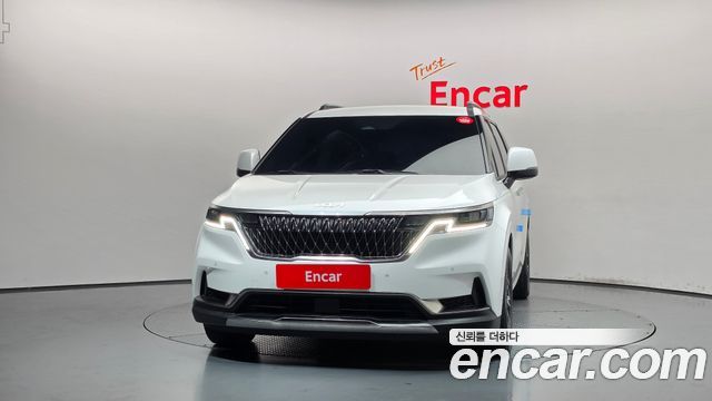 Kia Canival 2022 — photo 3