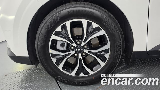 Kia Canival 2022 — photo 5