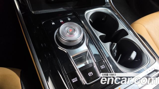 Kia Canival 2022 — photo 12