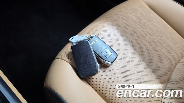 Kia Canival 2022 — photo 21