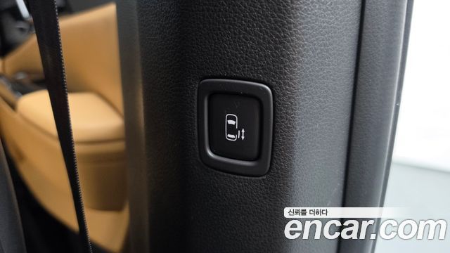 Kia Canival 2022 — photo 25