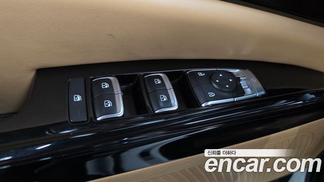 Kia Canival 2022 — photo 34