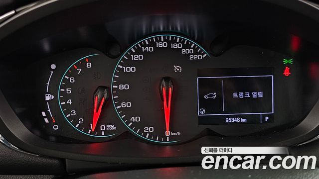 Chevrolet Korea Trax 2019 — photo 11